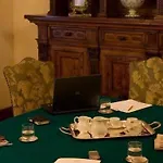 Relais Todini - Residenza D'epoca - Luxury Historic House Otel 5*
