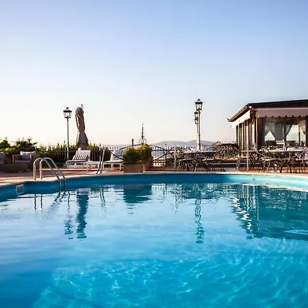 Relais Todini - Residenza D'epoca - Luxury Historic House Ξενοδοχείο Τόντι