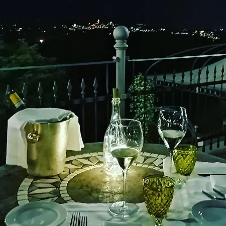 Relais Todini - Residenza D'epoca - Luxury Historic House Τόντι