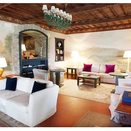 호텔 Relais Todini - Residenza D'epoca - Luxury Historic House 5*