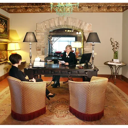 Relais Todini - Residenza D'epoca - Luxury Historic House 5*