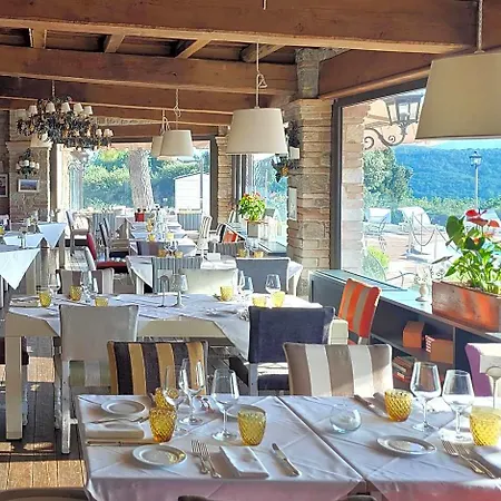 מלון Relais Todini - Residenza D'epoca - Luxury Historic House טודי