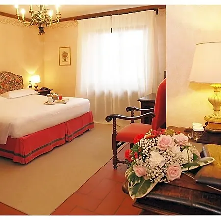 Relais Todini - Residenza D'epoca - Luxury Historic House מלון