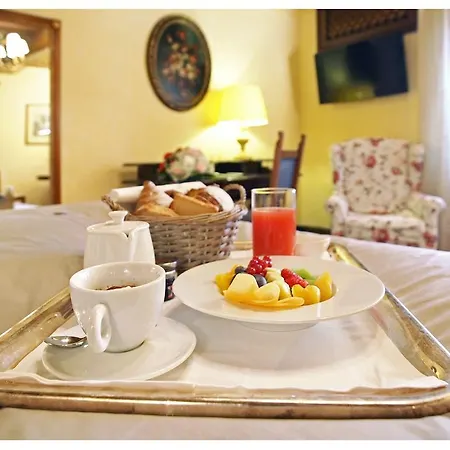 Relais Todini - Residenza D'epoca - Luxury Historic House 5* Todi