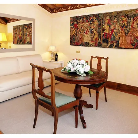 Hotel Relais Todini - Residenza D'epoca - Luxury Historic House Todi