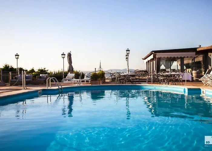 Relais Todini - Residenza D'epoca - Luxury Historic House Hotel Todi