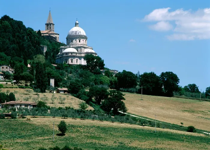 Hotel Relais Todini - Residenza D'epoca - Luxury Historic House 5*