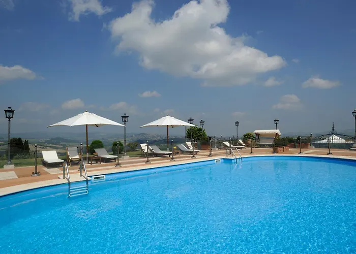 Hotel Relais Todini - Residenza D'epoca - Luxury Historic House 5*