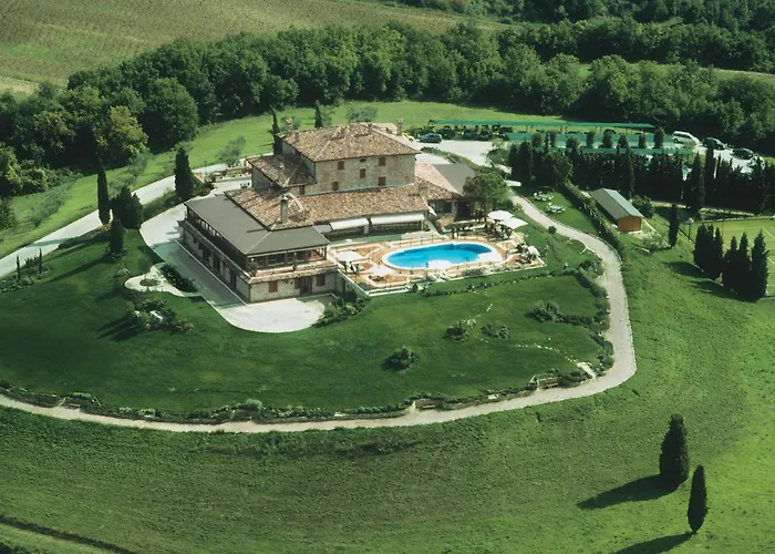 Hotel Relais Todini - Residenza D'epoca - Luxury Historic House 5*