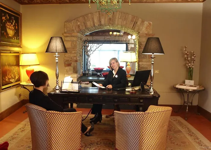 Hotel Relais Todini - Residenza D'epoca - Luxury Historic House Todi