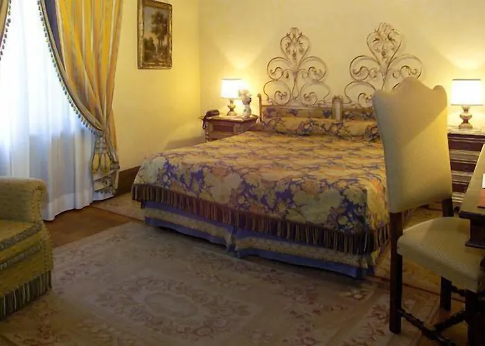 Relais Todini - Residenza D'epoca - Luxury Historic House Todi