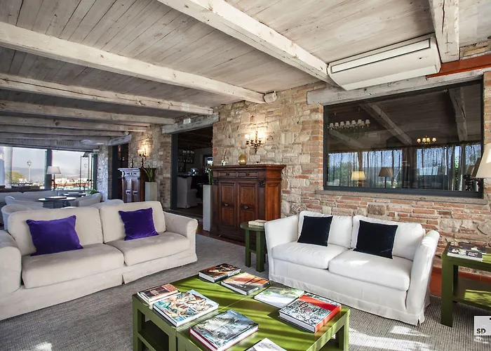 Hotel Relais Todini - Residenza D'epoca - Luxury Historic House Todi